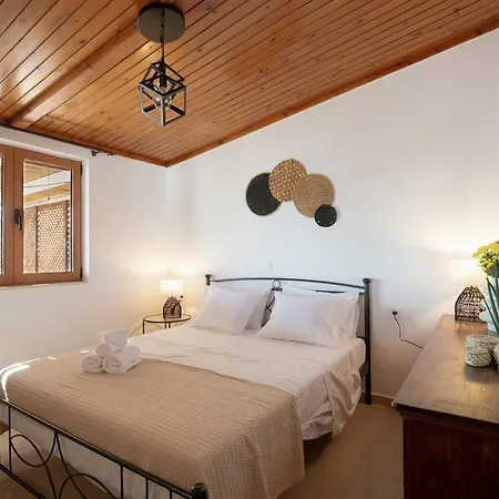 Apartment Skyloft - Rooftop Jacuzzi & Sea View - Kos Town